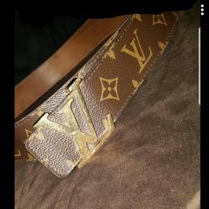 Louis Vuitton belt
